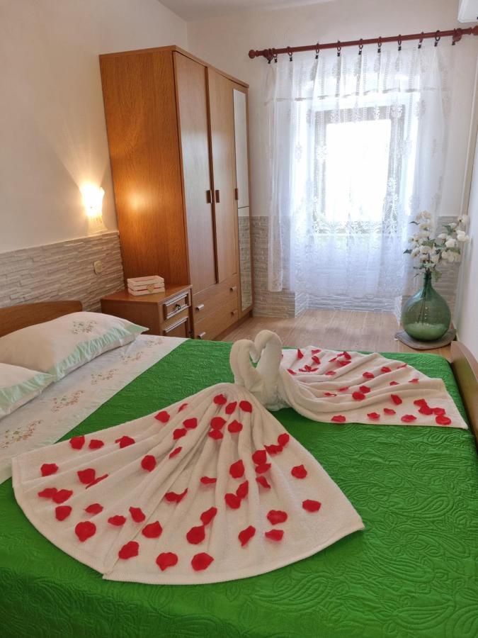 Apartment Milenko Lubenice
