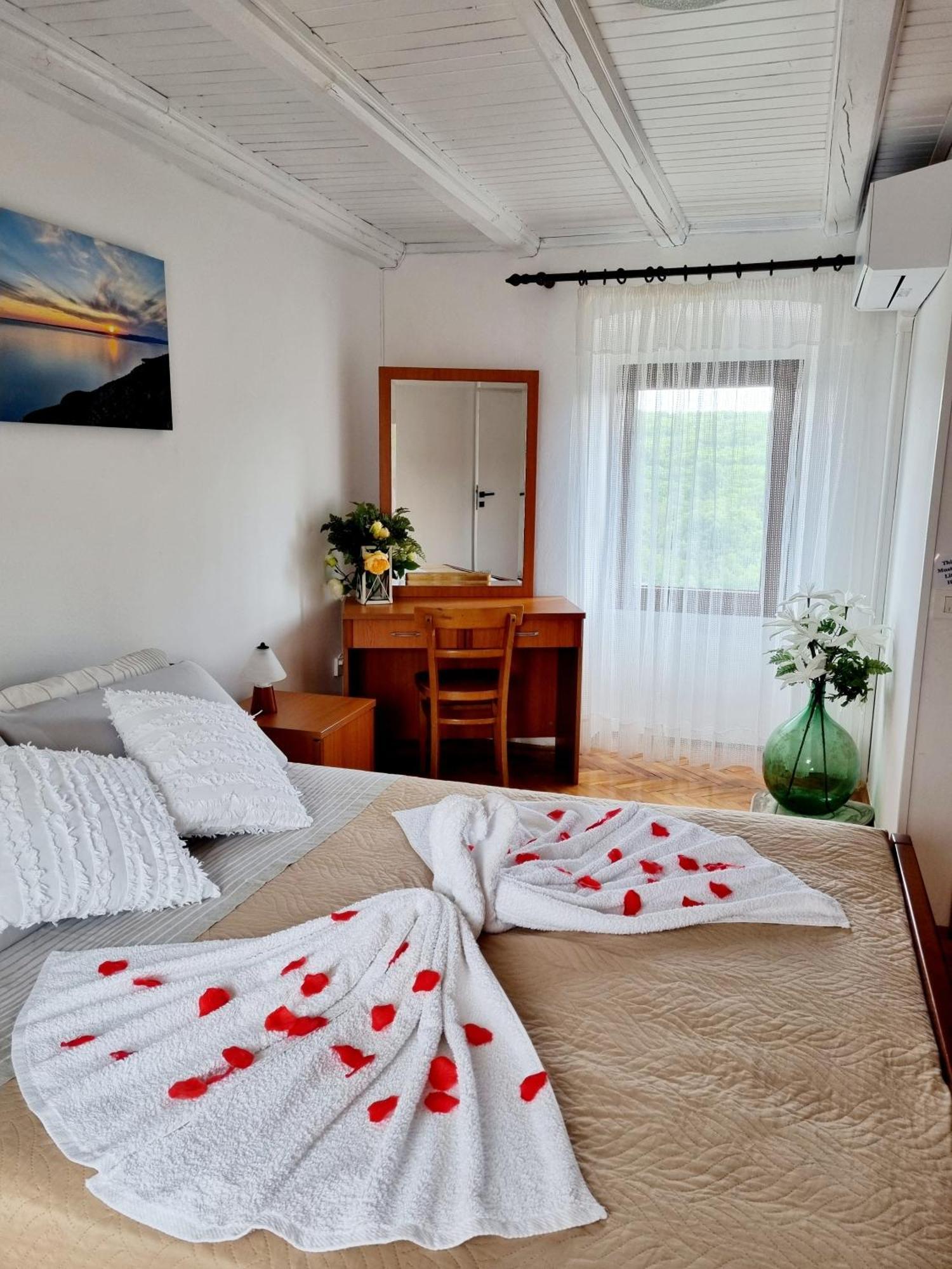 Milenko Apartment *